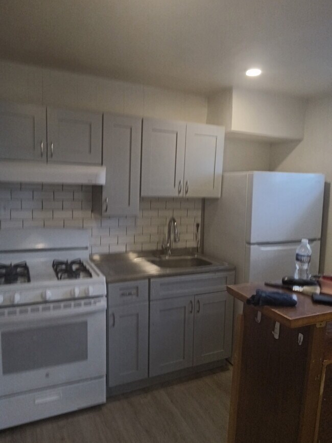 Foto del edificio - 5724 Malvern Ave