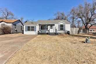 Building Photo - 7105 NW 43rd St