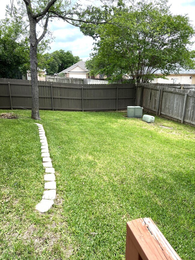 Building Photo - 3114 Pleasant Forest Dr