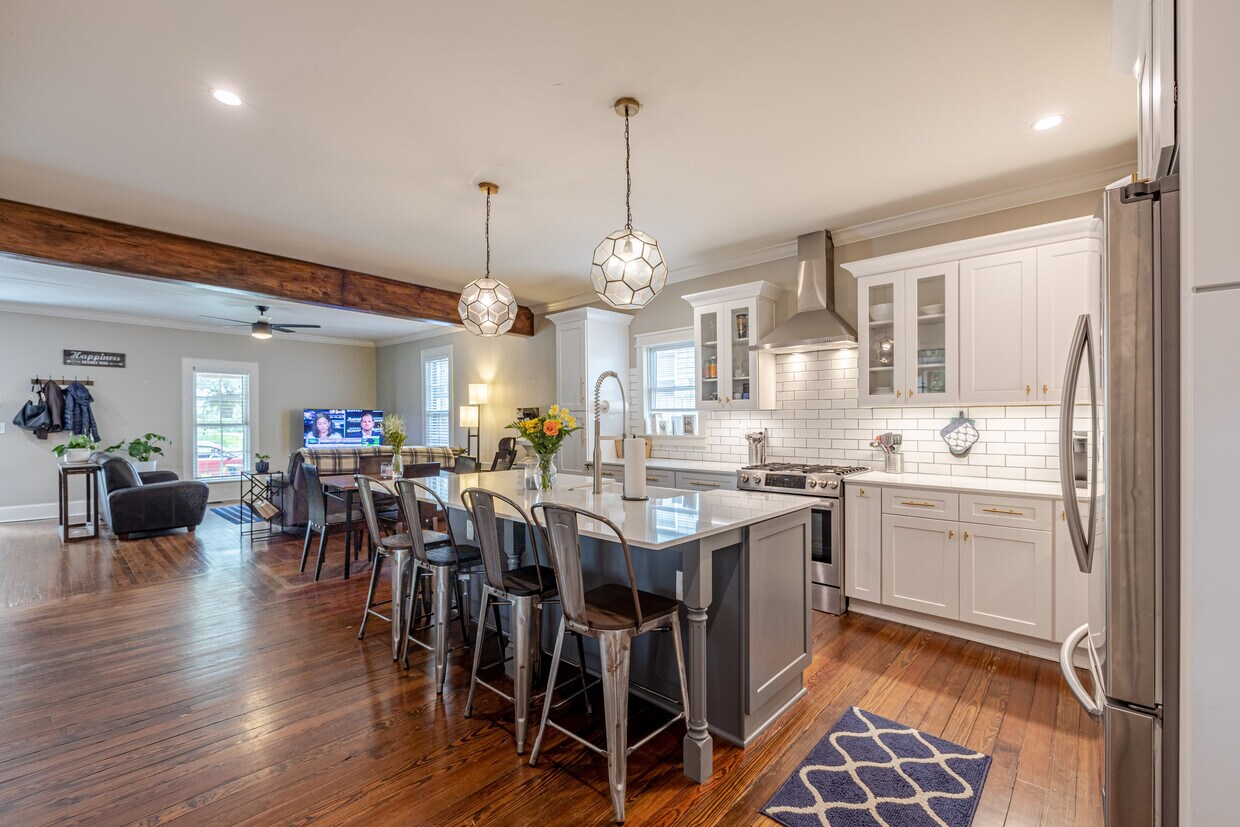 Foto principal - 3105 Yadkin Ave