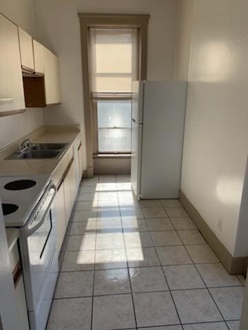 Foto del edificio - 119 E Oak St
