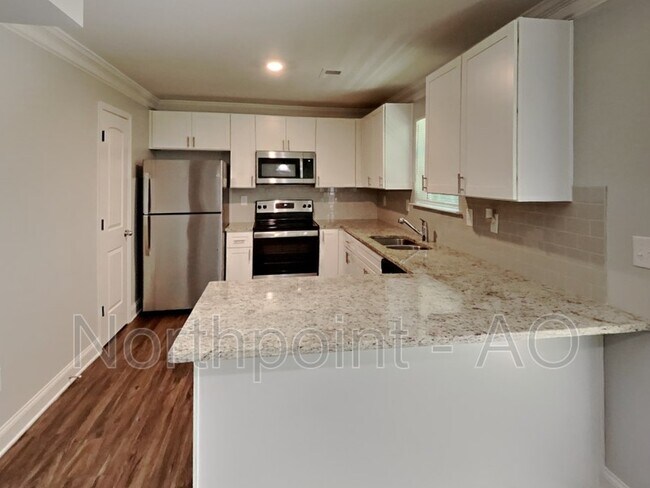 Foto del edificio - 5231 Hanover St