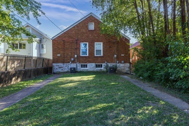 Foto del edificio - 6251 Odell St