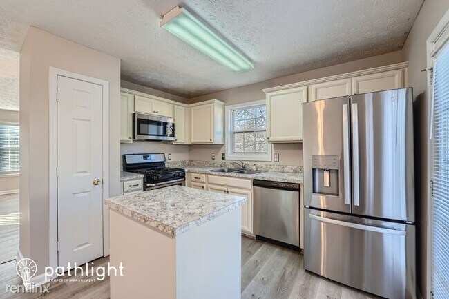Building Photo - 3 br, 3 bath House - 2918 Lighthouse Lane ...