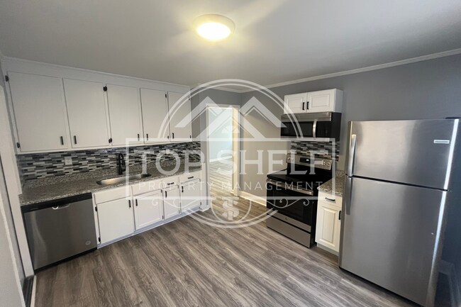 Foto del edificio - 2919 Skyline Rd