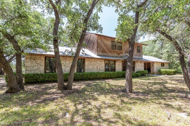 Foto del edificio - 4 br, 2 bath House - 2009 Crosscreek Trl