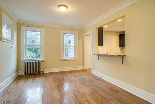 Building Photo - 269 Ellery Ave