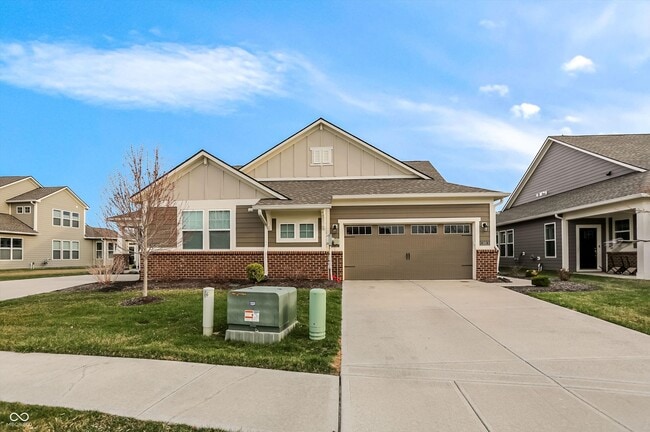 Building Photo - 1659 Dewey Dr