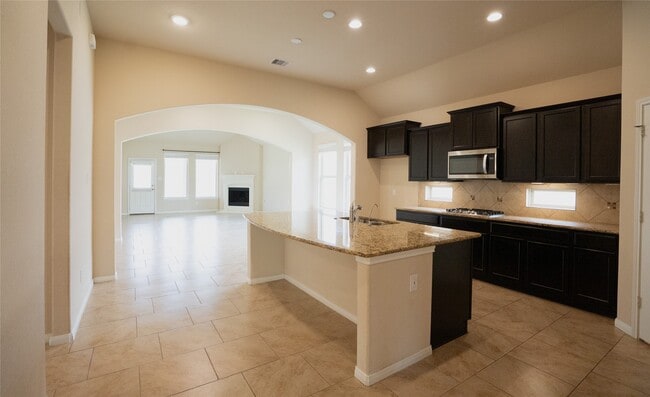 Building Photo - 23426 Tirino Shores Dr