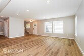 Primary Photo - 4034 Ne Luxury Lane