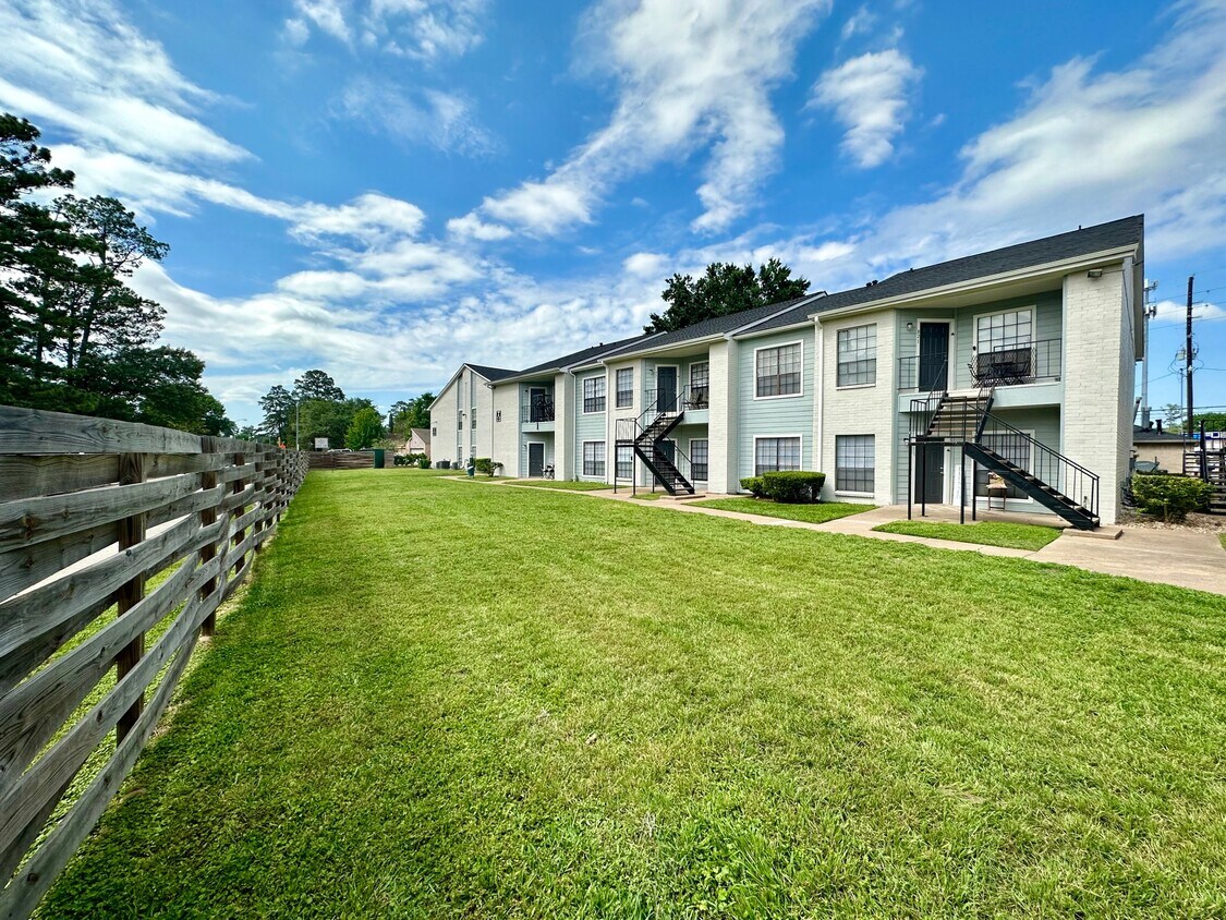 Lakewood West Apartments 11909 Grant Rd Cypress, TX Apartments for