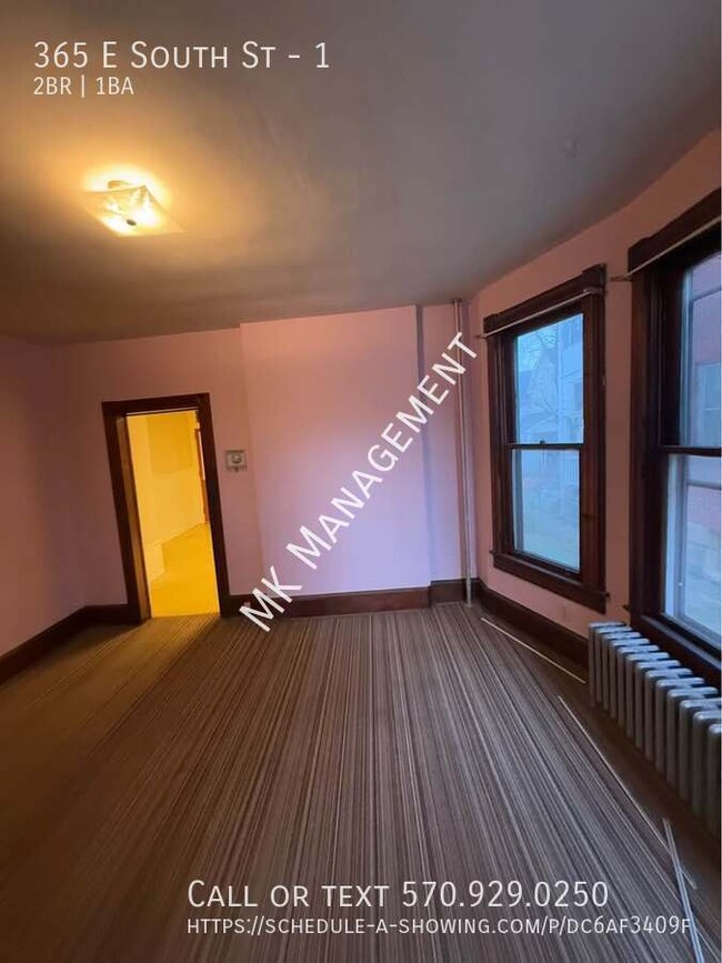 Foto del edificio - 2 bed/1 bath