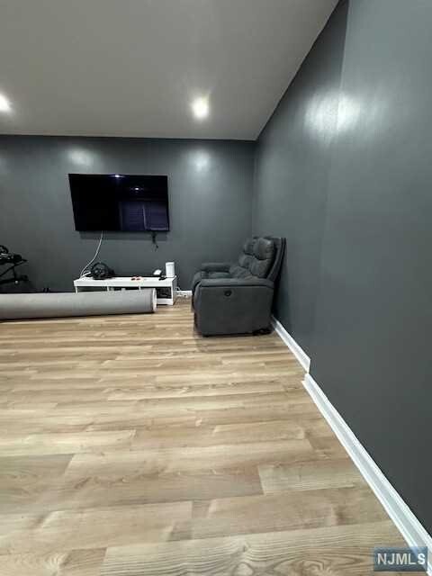 Foto del edificio - 2320 Linwood Ave