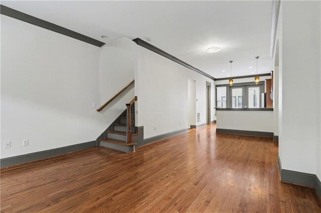 Building Photo - 4657 Magnolia Commons