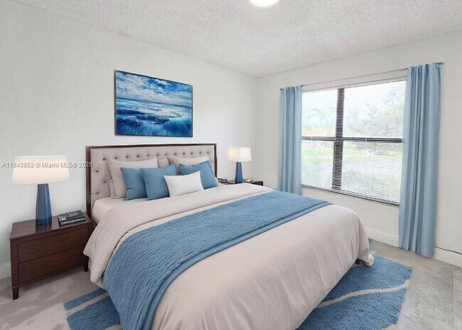 Foto del edificio - 1465 Lake Crystal Dr