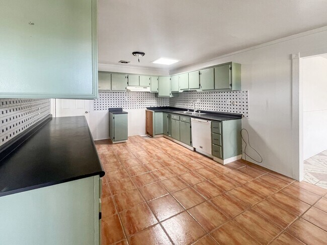Foto del edificio - 2703 North Acres