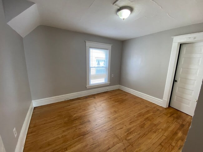 Foto del edificio - 1036 Alpine Ave NW