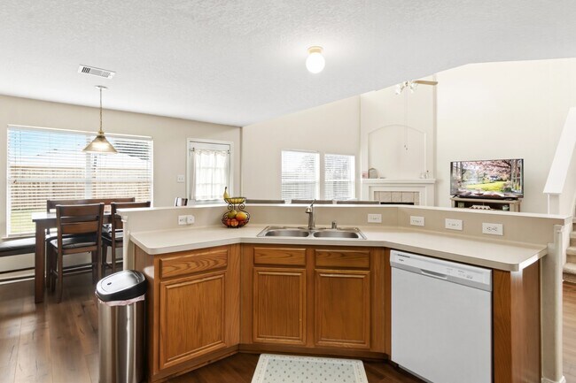 Foto del edificio - 20214 Ribbonwood Point Ct