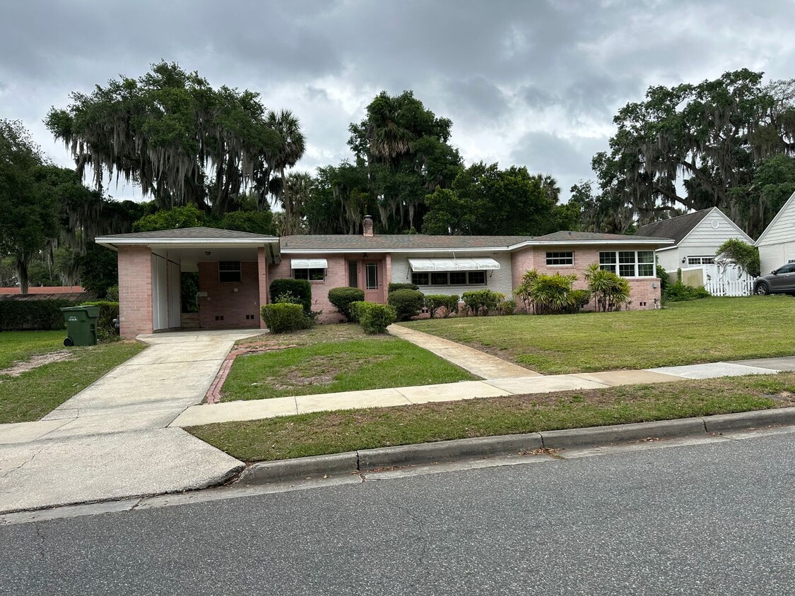 Primary Photo - 3 Bedroom 2 Bath in Palmora Park in Leesburg