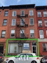 Building Photo - 475 Hicks St