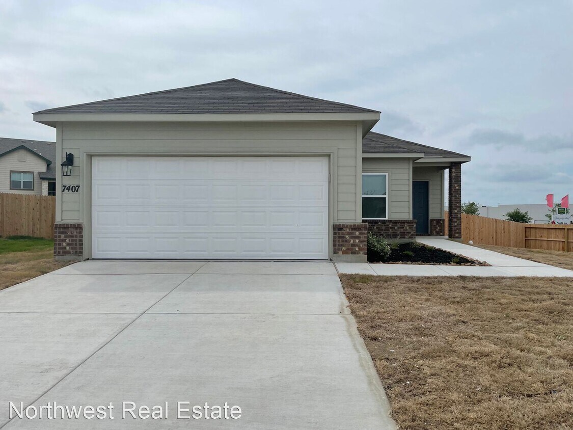 Primary Photo - 3 br, 2 bath House - 7407 Capstone Ridge