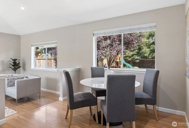 Building Photo - Beautiful 3bed/2.5bath home in Bothell, WA!