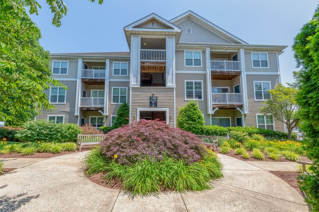 Building Photo - Clearbrook Apartments