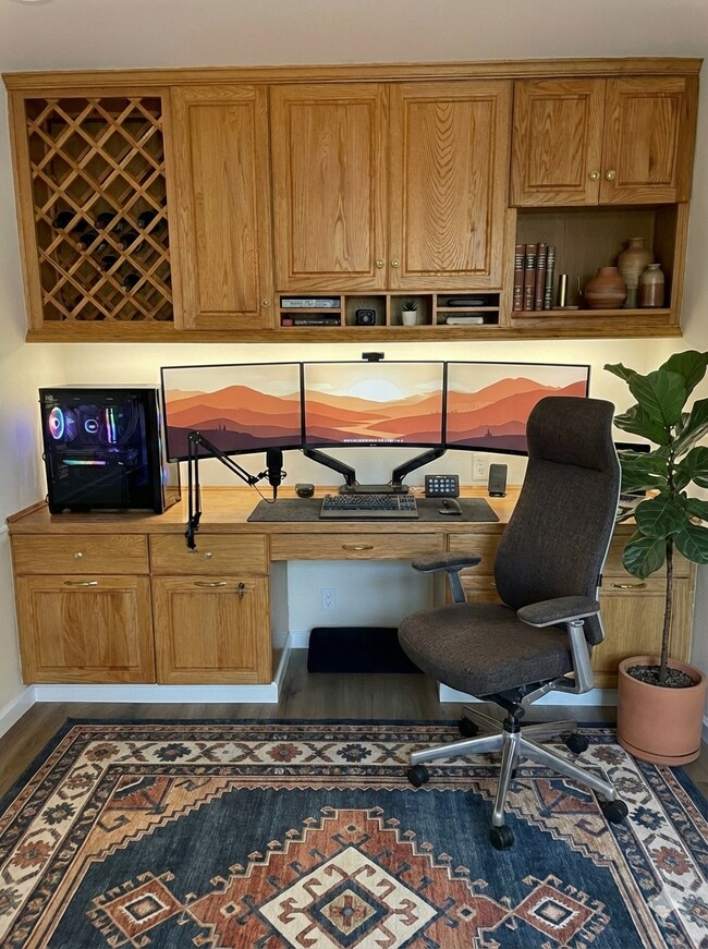 Foto del edificio - 717 Navaronne Way