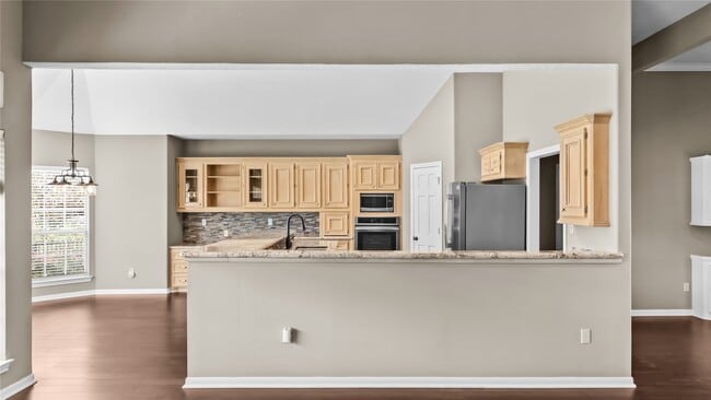 Building Photo - 236 Palais Verde Rd