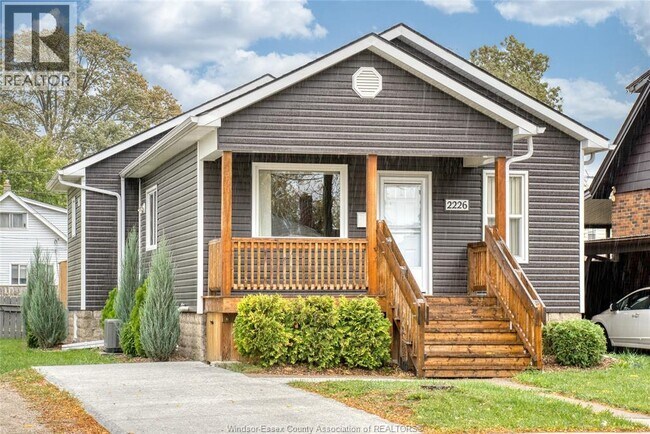 Photo du bâtiment - 2226 Mercer St