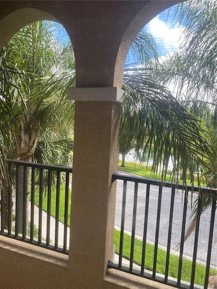 Foto del edificio - 3870 82nd Ave Cir E