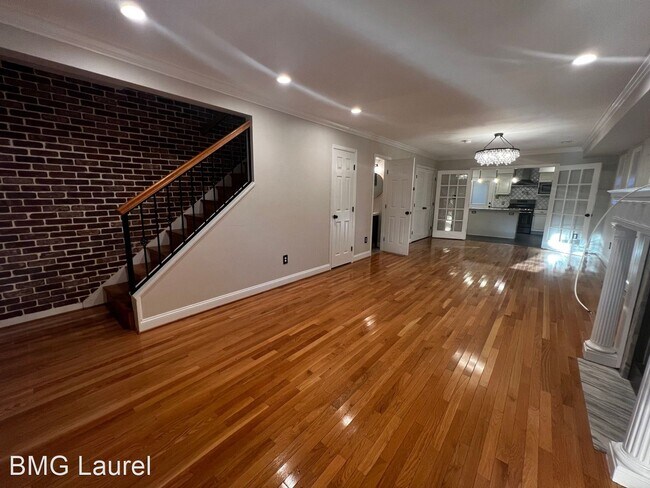 Foto del edificio - 3 br, 2.5 bath House - 308 44th St NE