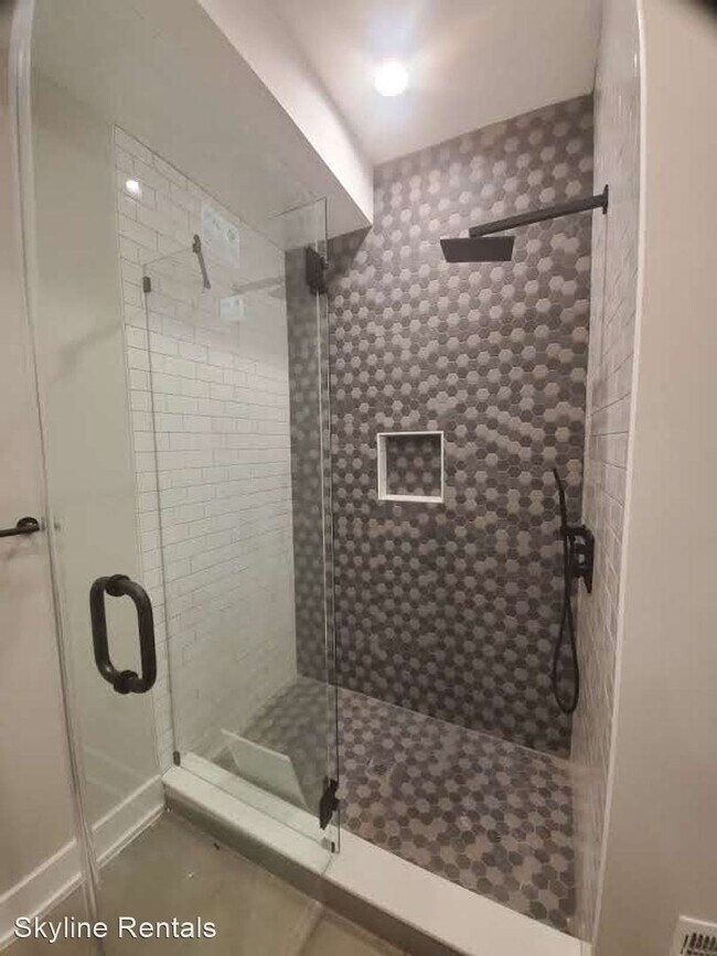 Building Photo - 3 br, 2.5 bath House - 2129 N 30th St