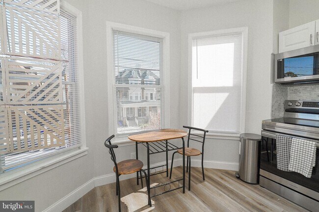 Foto del edificio - 808 S 49th St