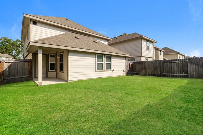 Building Photo - 5010 Giant Sequoia Way