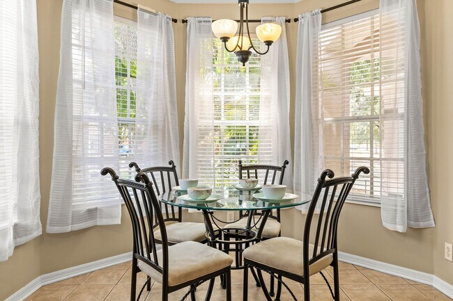 Foto del edificio - 8317 Moccasin Trail Dr