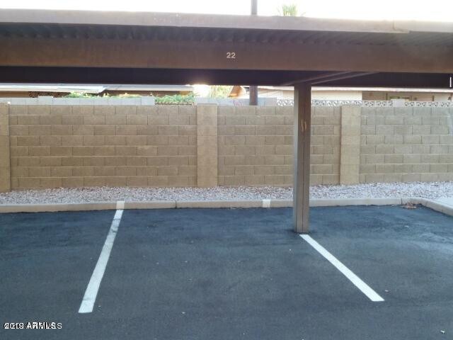Foto del edificio - 3228 W Glendale Ave