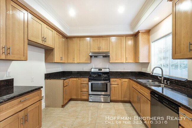 Building Photo - 429 E Graves Ave Monterey Park, CA 91755