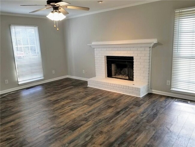 Foto del edificio - 4807 Shallow Farm Dr NE