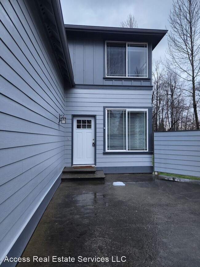 Building Photo - 4 br, 2.5 bath House - 6216 Malloy Ave