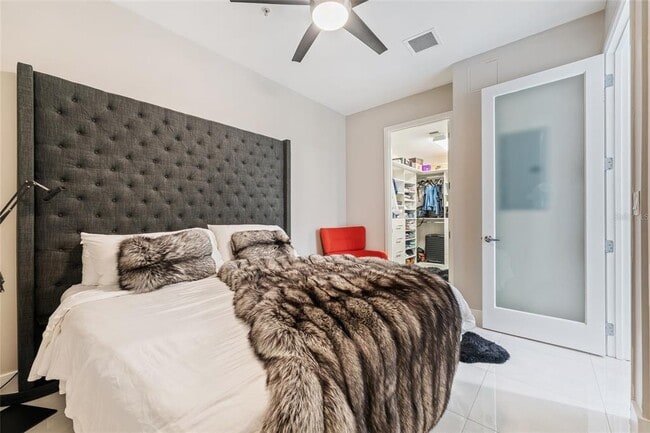 Building Photo - 150 E Robinson St