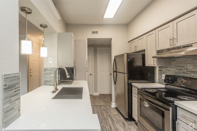 Gramercy Park - Apartments in Houston, TX | Apartments.com