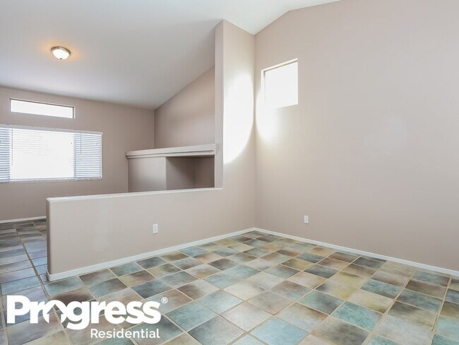 Building Photo - 1072 Las Palmas Entrada Ave