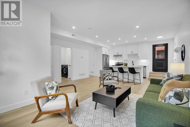 Building Photo - 74 Church St