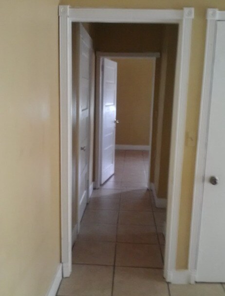 Foto del edificio - 2827 NW 10th Ave