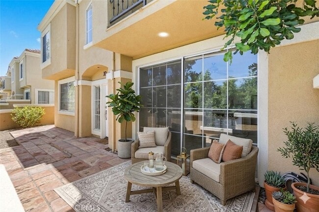 Photo - 10 Bravo Ln Townhome