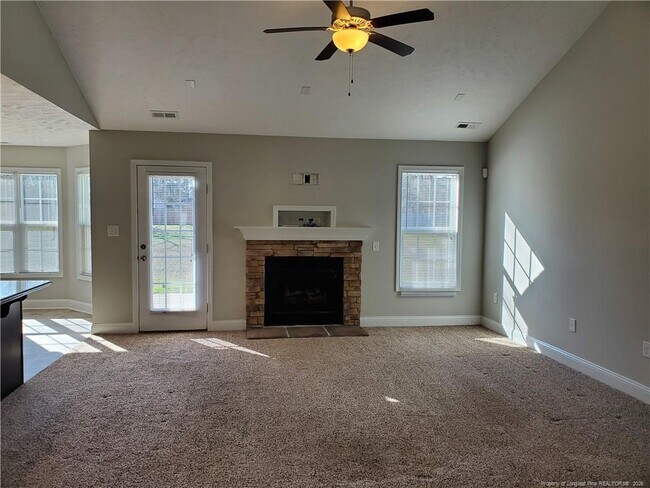 Foto del edificio - 3126 Thrower Rd