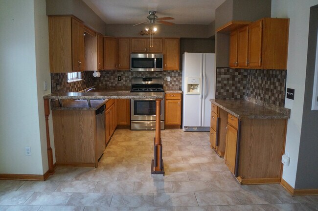 Foto del edificio - 13661 S Jersey Ct