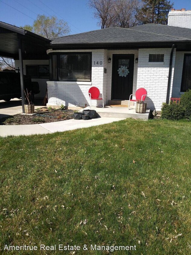 Primary Photo - 4 br, 3 bath House - 140 S 200 E