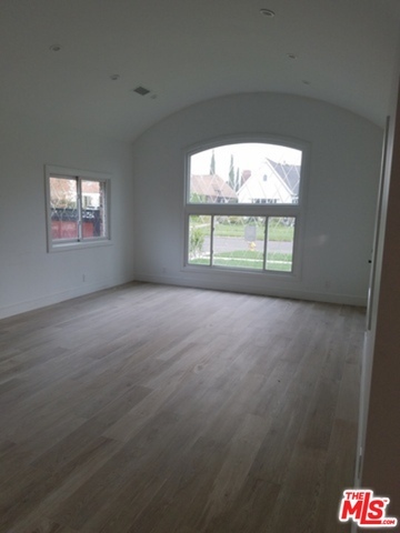 Building Photo - 6336 Warner Dr